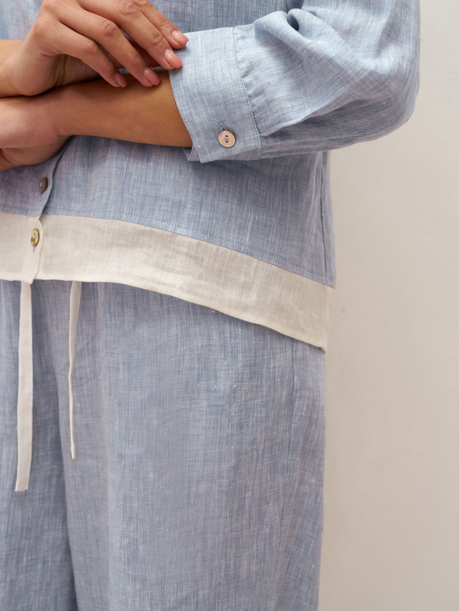 100% Linen Buttoned Closure Color-Blocked Shirt JANICE - Glamourous Grace