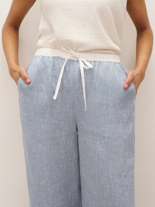100% Linen Elastic Waist Straight-Leg Trousers JOURDAN - Glamourous Grace