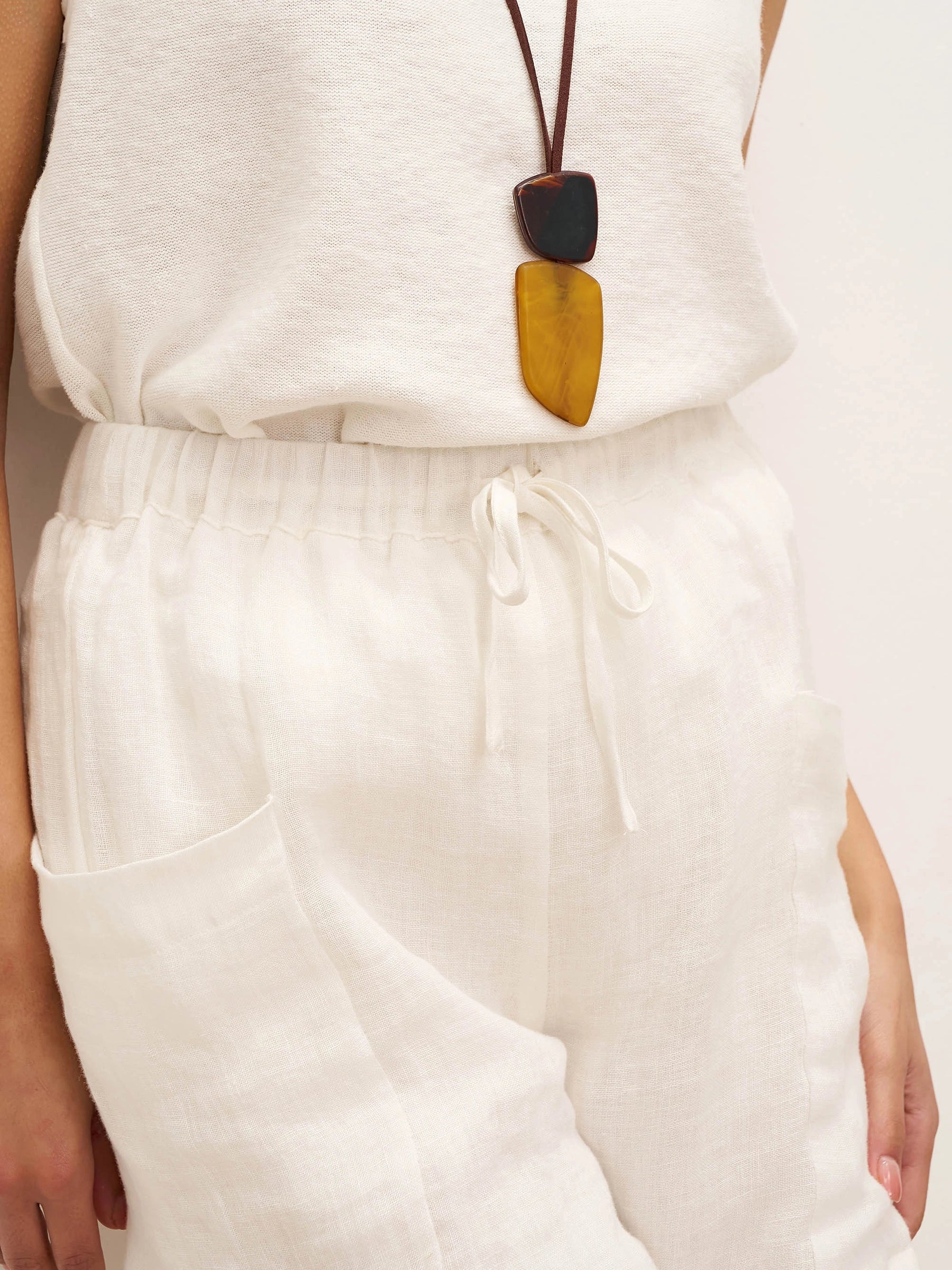 100% Linen Elastic Waist Drawstring Shorts with Pockets DELILAH - Glamourous Grace