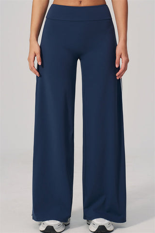 The Breathe T-shirt Straight Leg Pants 2-Piece Set