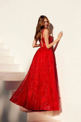 Glamourous Grace