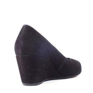 Reign Suede Wedges - Glamourous Grace