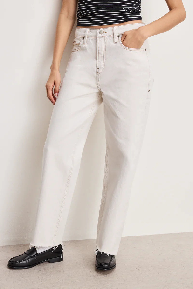 Good Standard Straight Jeans Pearl001