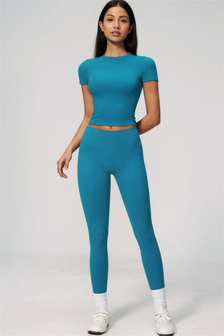 The Zura T-shirt Leggings 2-Piece Set