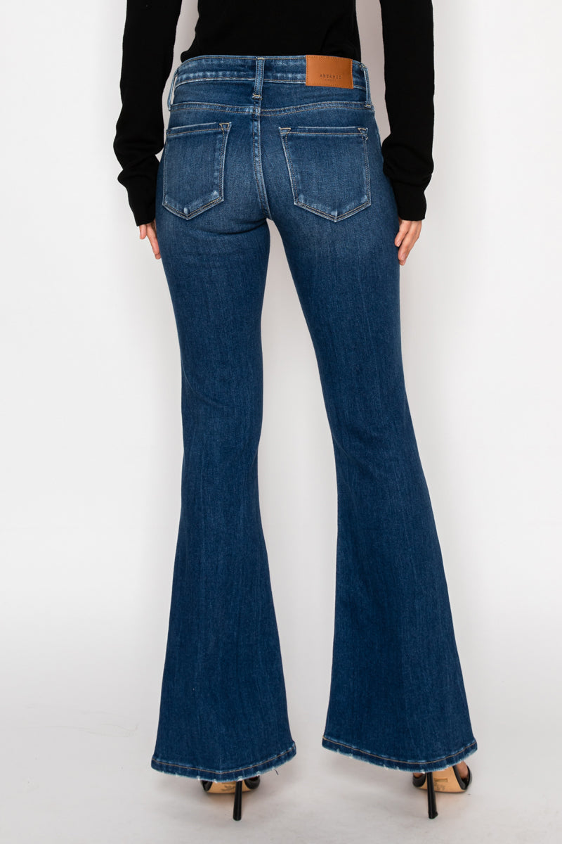 Margaret Low Rise Stretch Vintage Flare Jeans (Reg & Plus) - Glamourous Grace