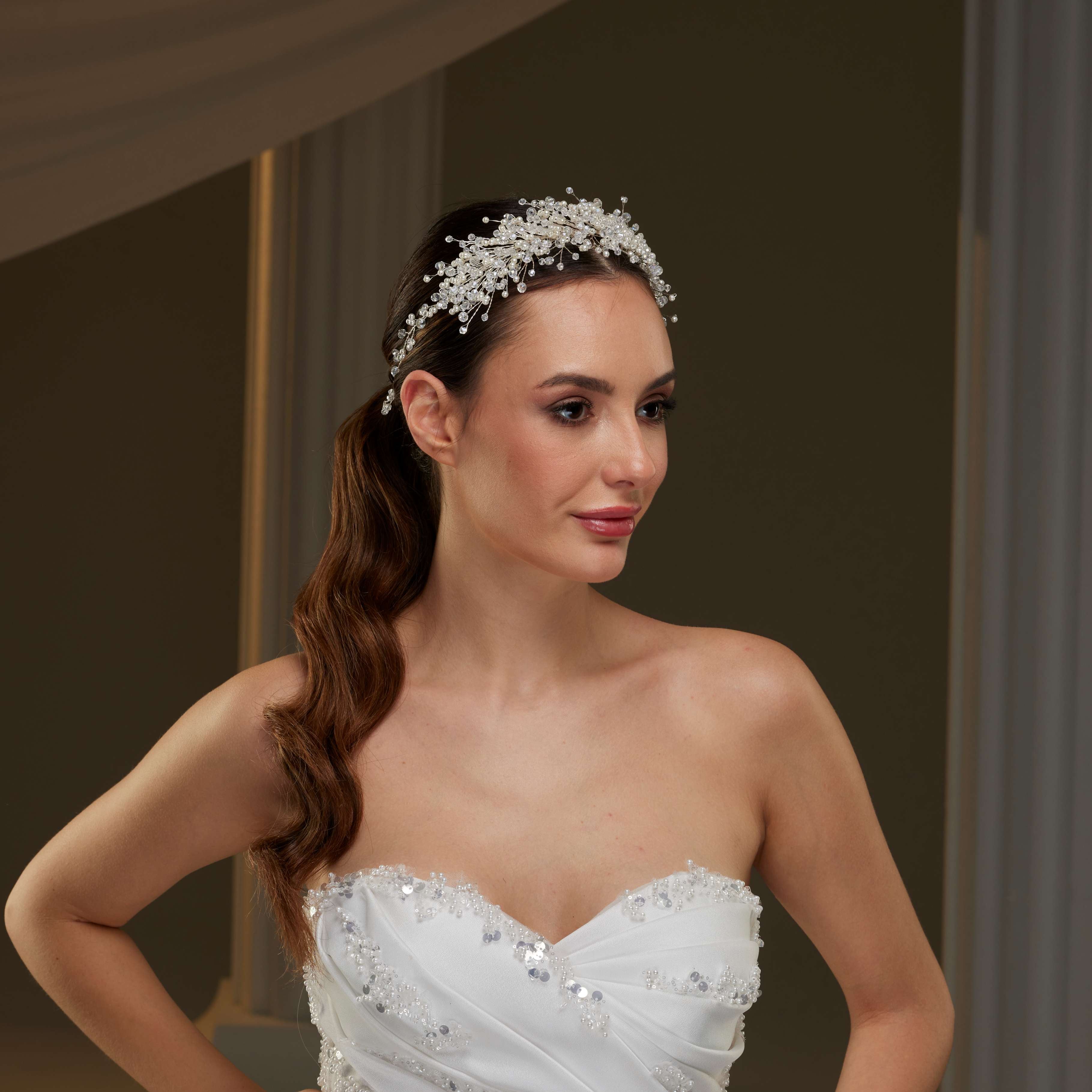Elegant Bridal Hair Vine with Pearls - Glamourous Grace