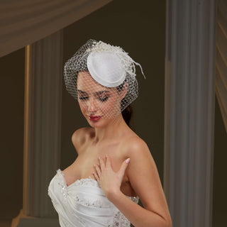 Elegant  Bridal Fascinator with Birdcage Veil, Pearls & Feathers - Glamourous Grace