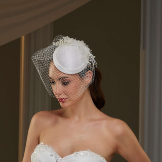Elegant  Bridal Fascinator with Birdcage Veil, Pearls & Feathers - Glamourous Grace