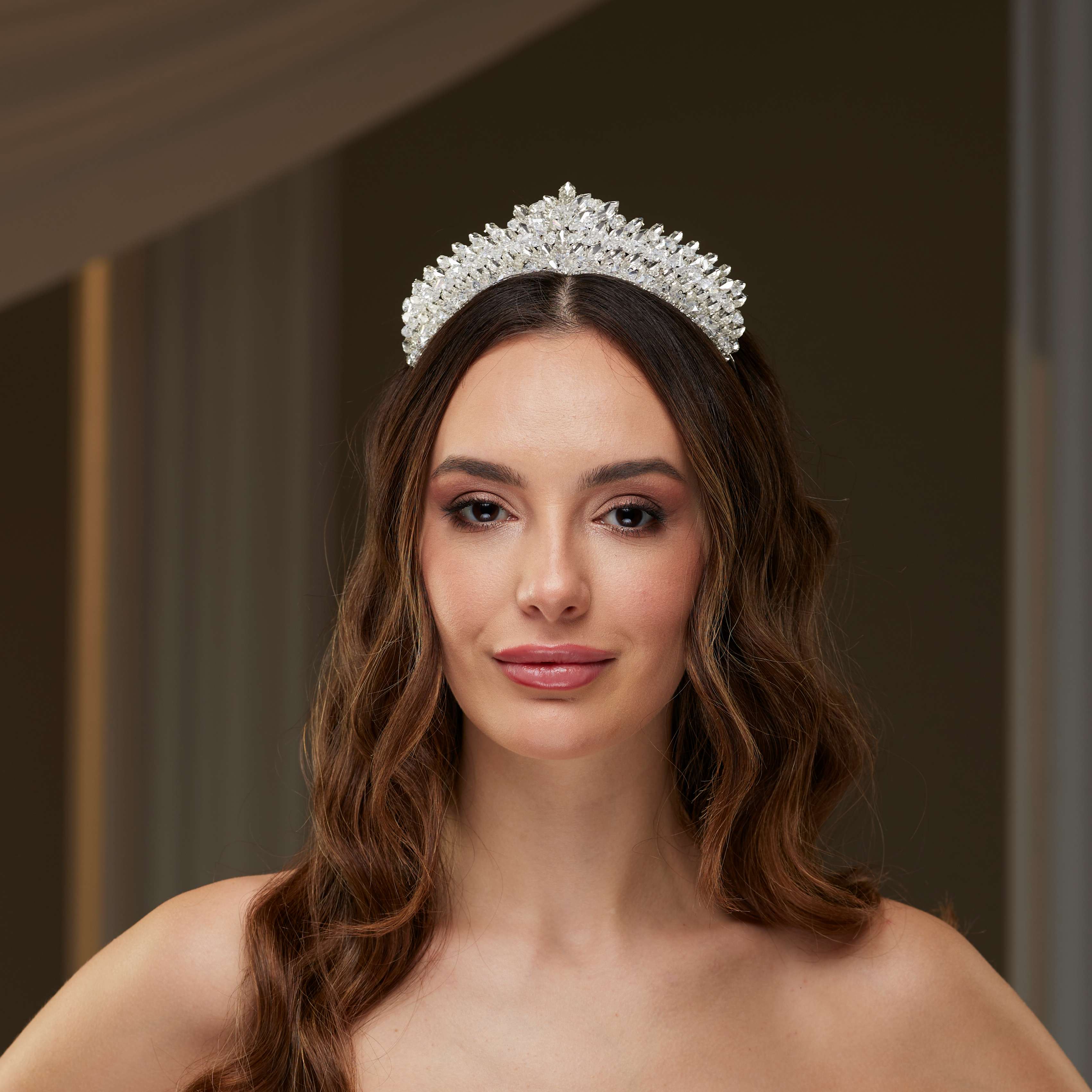 Crystal & Rhinestone Shiny Tiara - Glamourous Grace