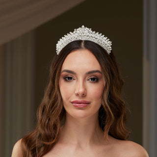 Crystal & Rhinestone Shiny Tiara - Glamourous Grace
