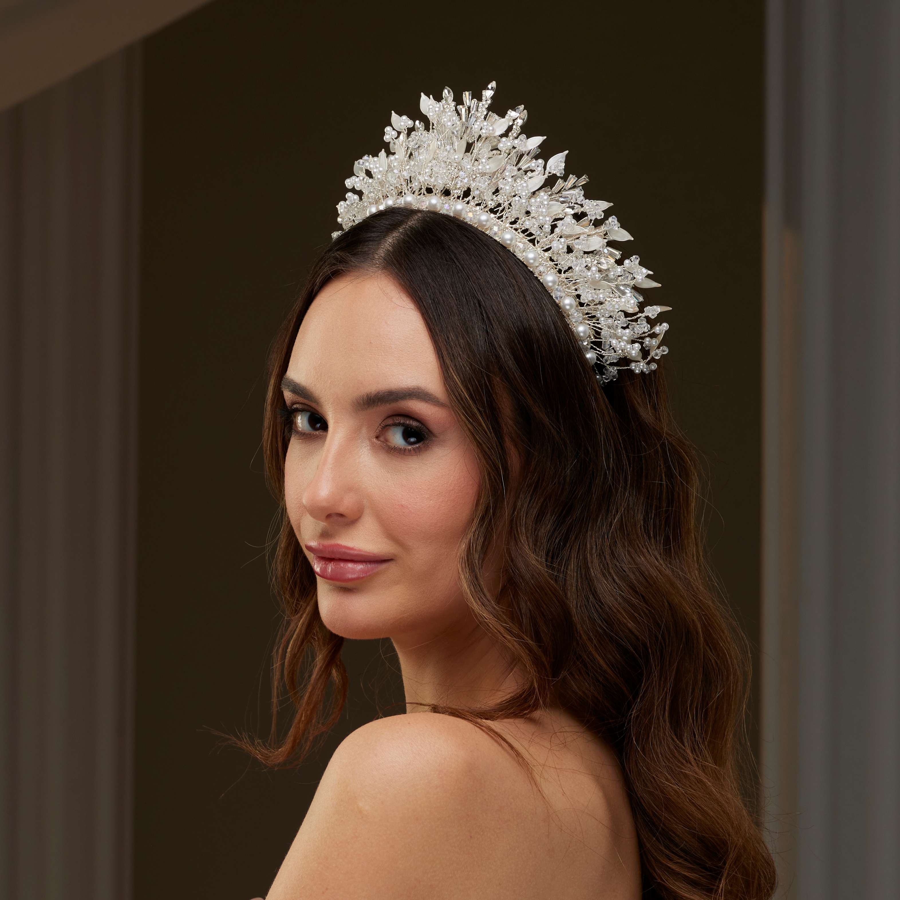 Luxury Bridal Tiara with Crystals & Pearls - Glamourous Grace