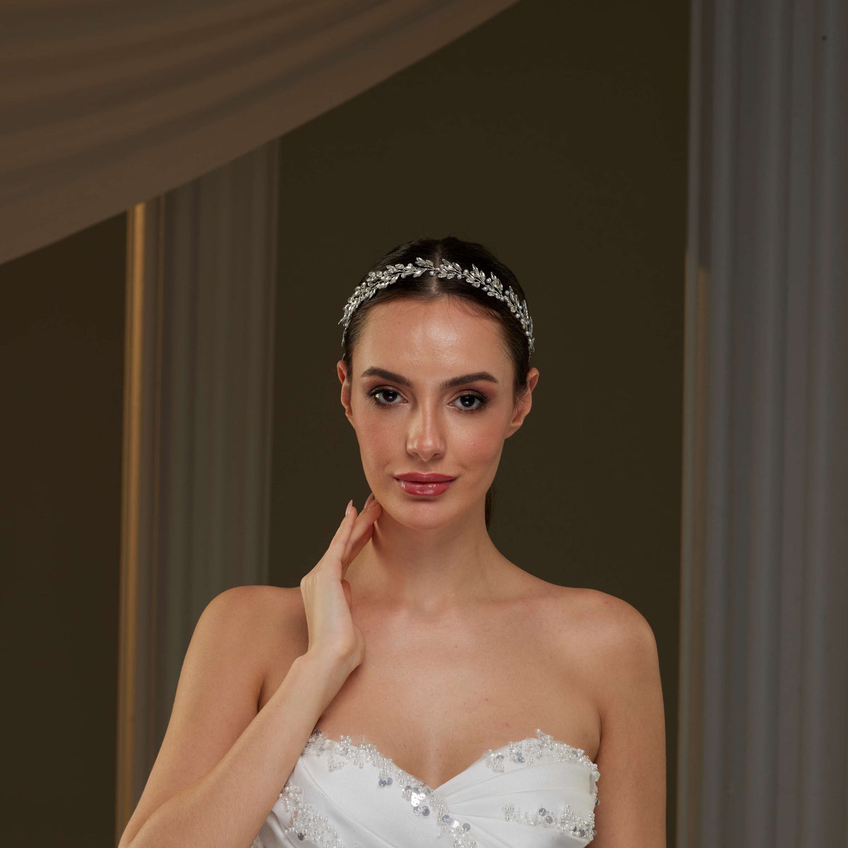 Crystal and Pearl  Hair Vine - Glamourous Grace
