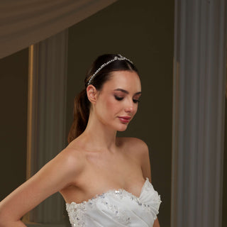 Elegant Crystal and Pearl  Hair Vine - Glamourous Grace