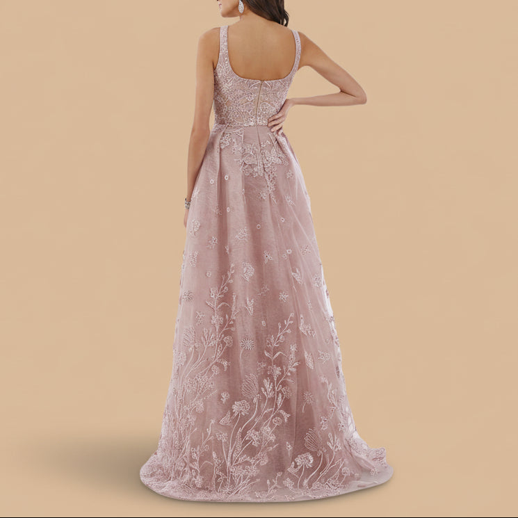 Overskirt Lace Fitted Gown - Glamourous Grace