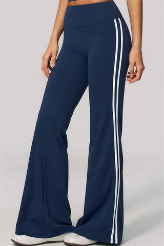 The Onyx Flared Leggings