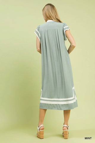 Umgee Linen Cotton Contrast Neckline Midi Dress in Mint - Glamourous Grace