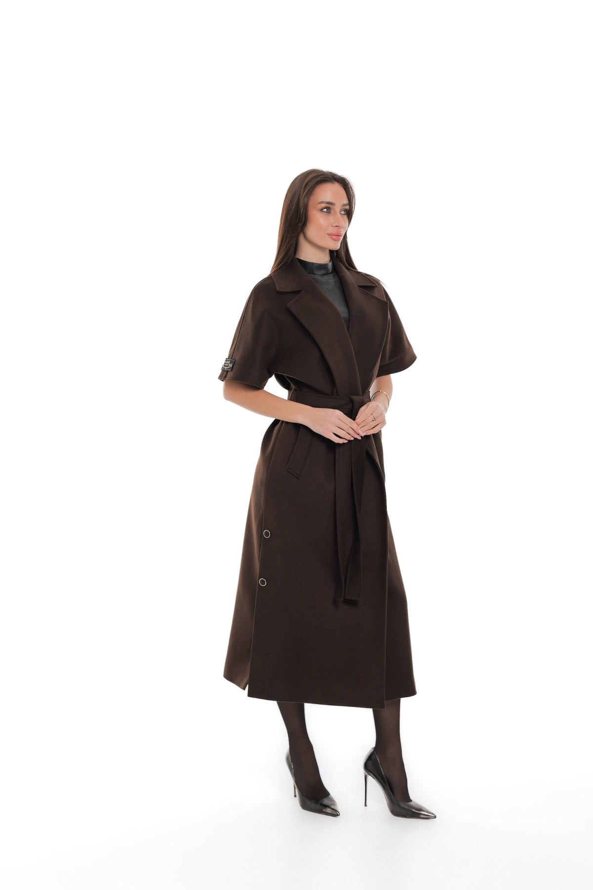 Evelyn Structured Short-Sleeve Coat in Chocolate