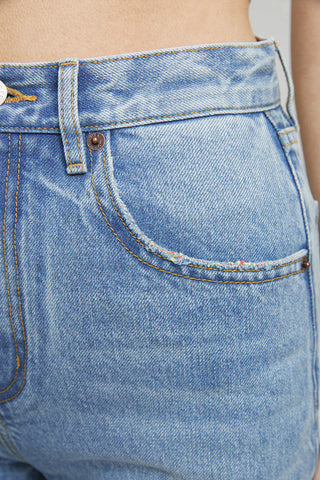 Moon Curve Raw Hem Crop Jeans HJ129 - Glamourous Grace