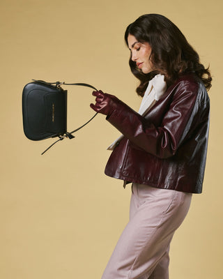 Ottavia (black) - Italian calf leather women's crossbody bag (with shoulder strap) - Glamourous Grace