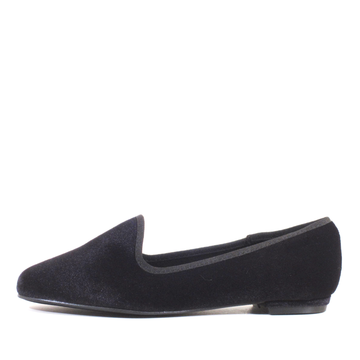 Chain Velvet Loafers - Glamourous Grace