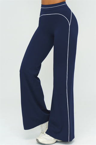 The Amara Sports Bra Flared Leggings 2-Piece Set