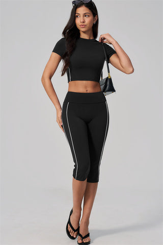 The Breathe T-shirt Capri Leggings 2-Piece Set