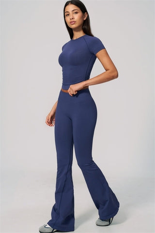 The Velvetine Flared Leggings