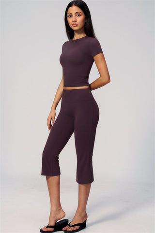 The Zura Capri Leggings