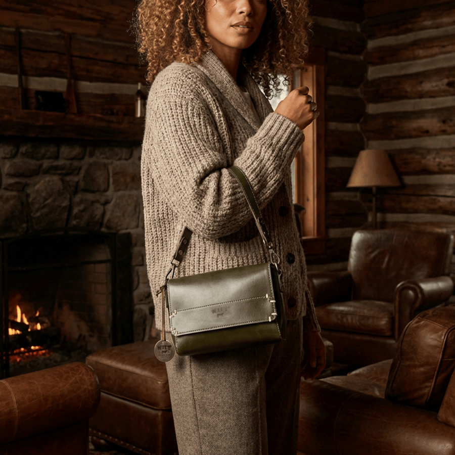 Simple Mini Flap Crossbody - Glamourous Grace
