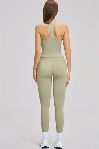 The Dynamic New Crop Top Leggings 2-Piece Set