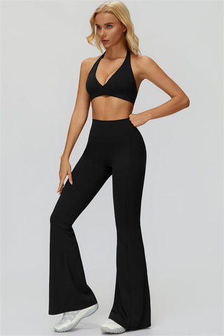 The Fyra Sports Bra Flared Leggings 2-Piece Set
