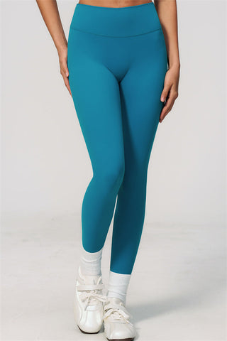 The Zura T-shirt Leggings 2-Piece Set