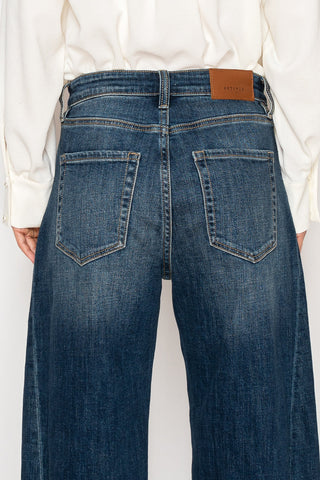Relaxed Tapered Dark Wash Barrel Jeans - Glamourous Grace
