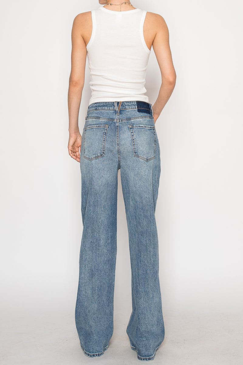 Blue by Artemis Slim Ultra High Rise 90's Straight Jeans - Glamourous Grace