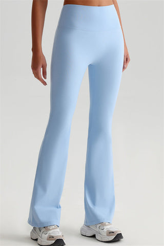 The Brave Sports Bra Flared Leggings 2-Piece Set
