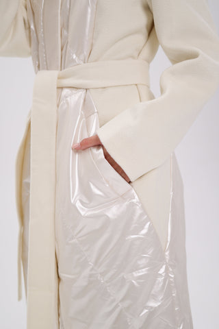 Saga® Furs Silver Fox Wool Alpaca Freudenberg Comfortemp® Coat
