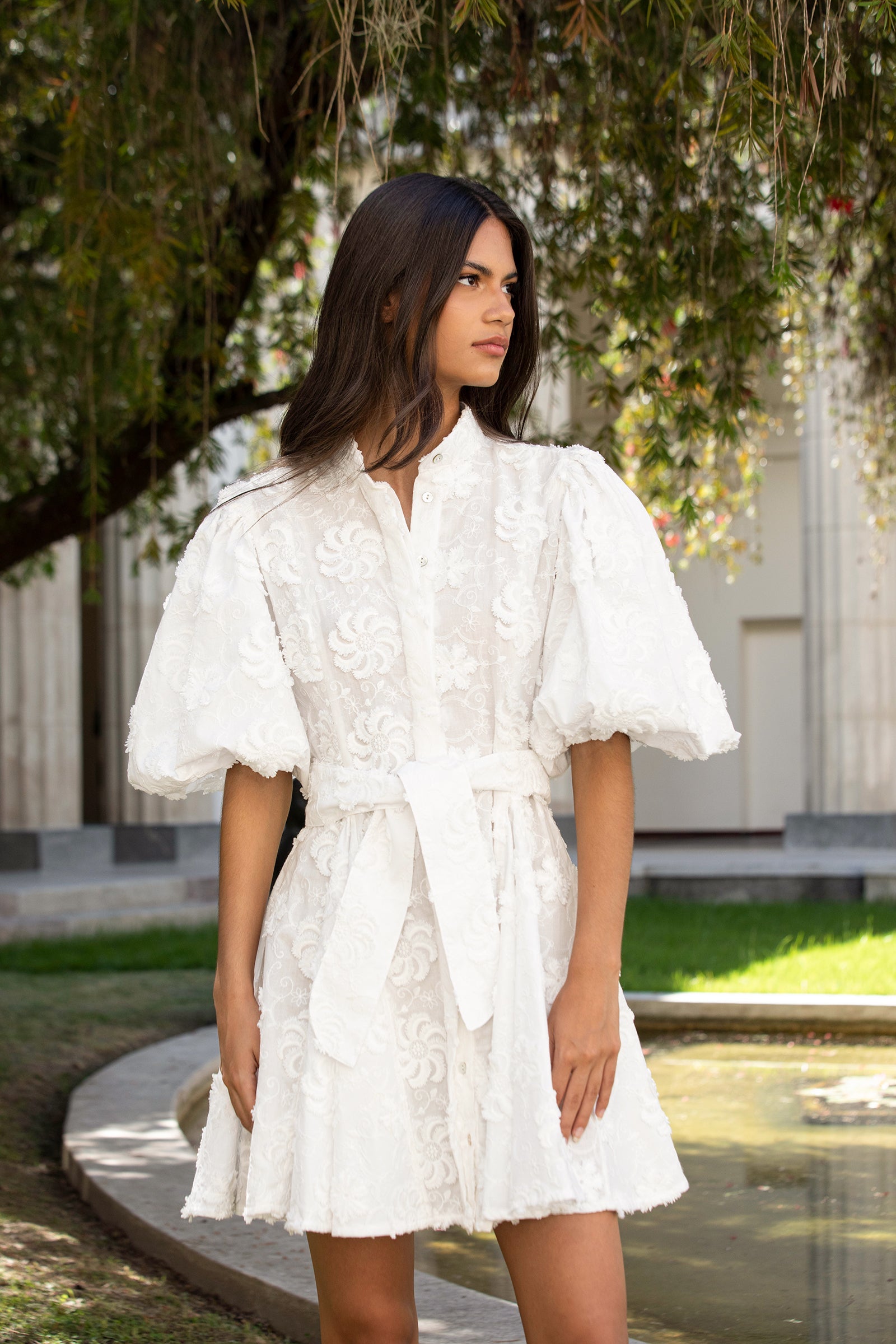 BROMELIA DRESS MINI IN EMBROIDERY GARDEN OFF WHITE - Glamourous Grace