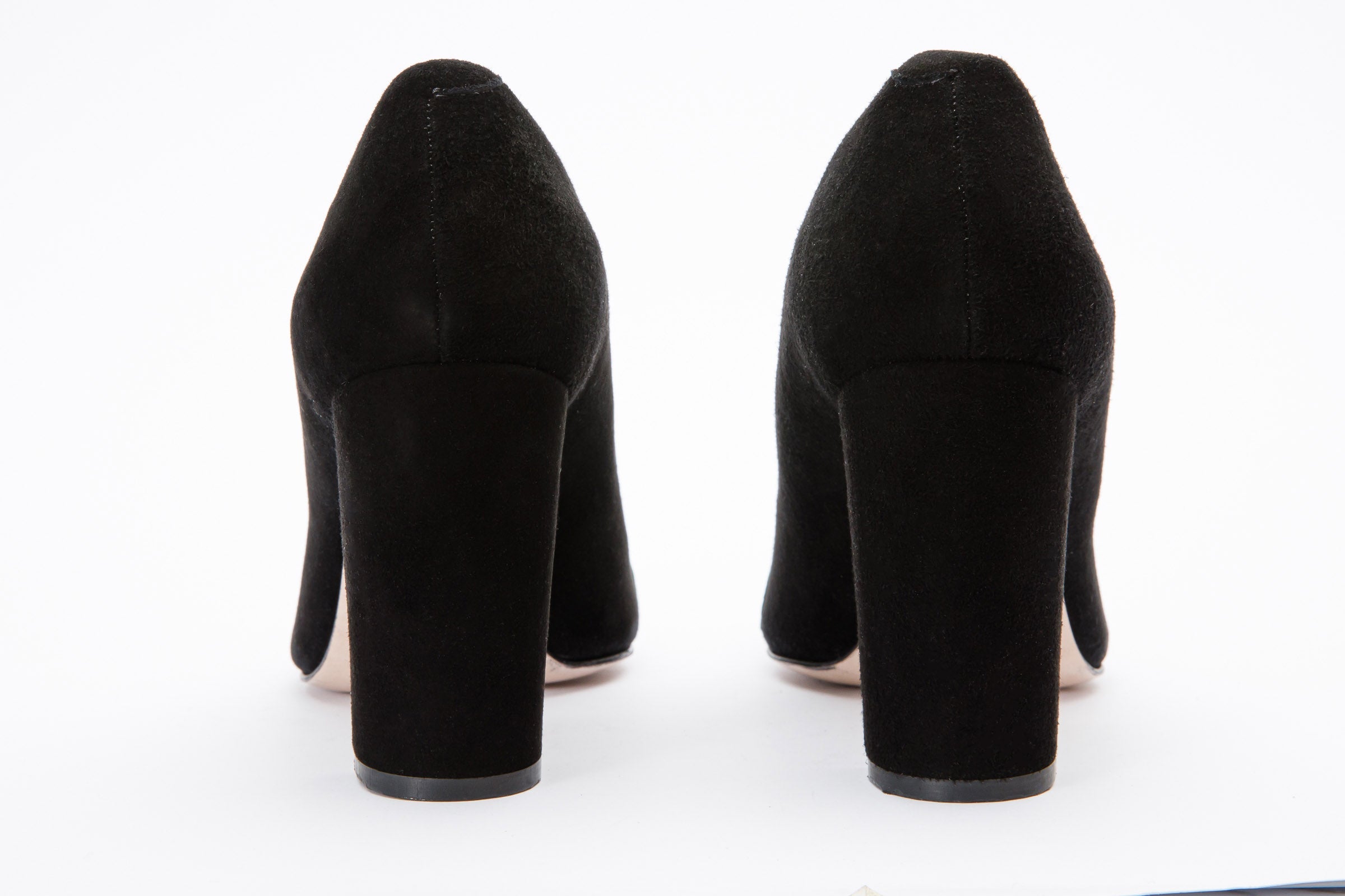 The Afega Black Suede Leather Block Heel Pump Women Shoe - Glamourous Grace