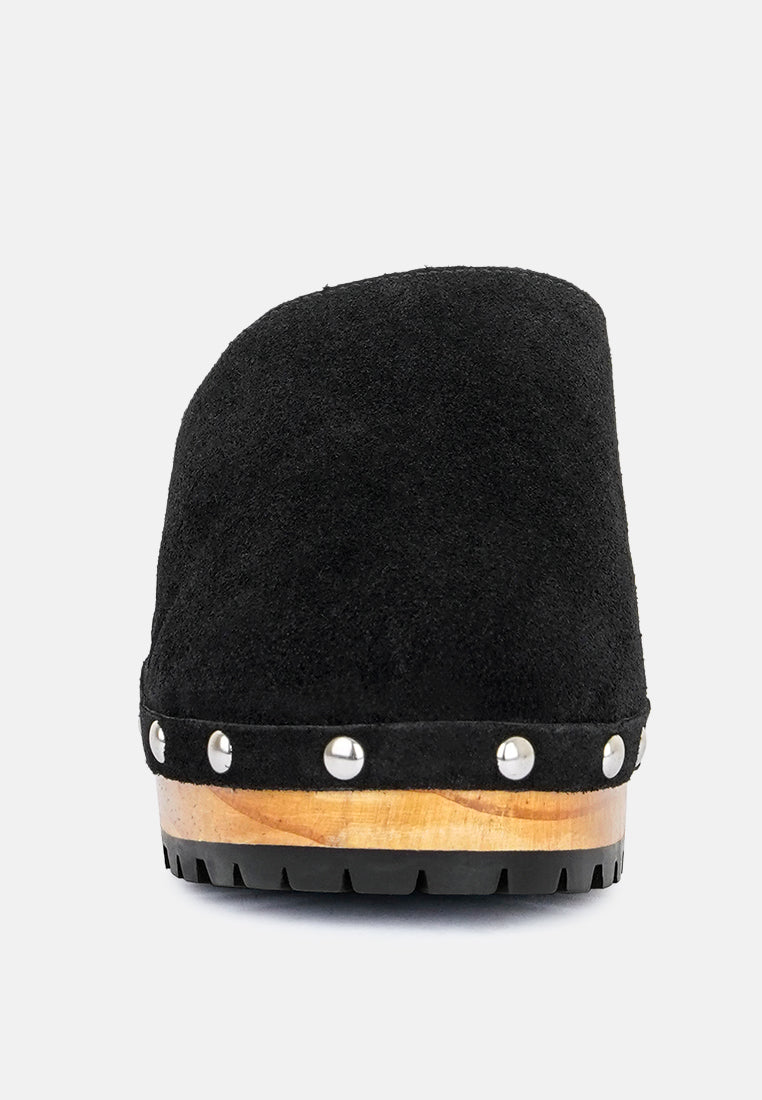 Tulley Suede Clogs Mules - Glamourous Grace