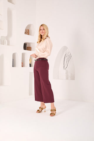 The Eclipse Gold Leather Women Sandal - Glamourous Grace