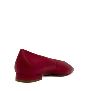 Slick Ballet Flats - Glamourous Grace