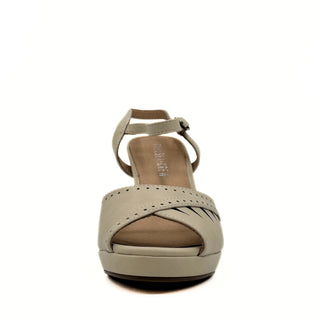 Aria Retro Heels - Glamourous Grace