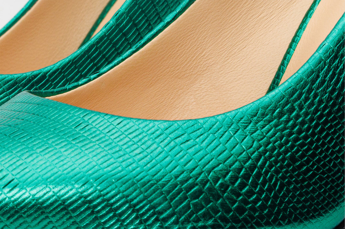 The Maple Green Leather Pump Fuchsia Sole Women Shoe - Glamourous Grace
