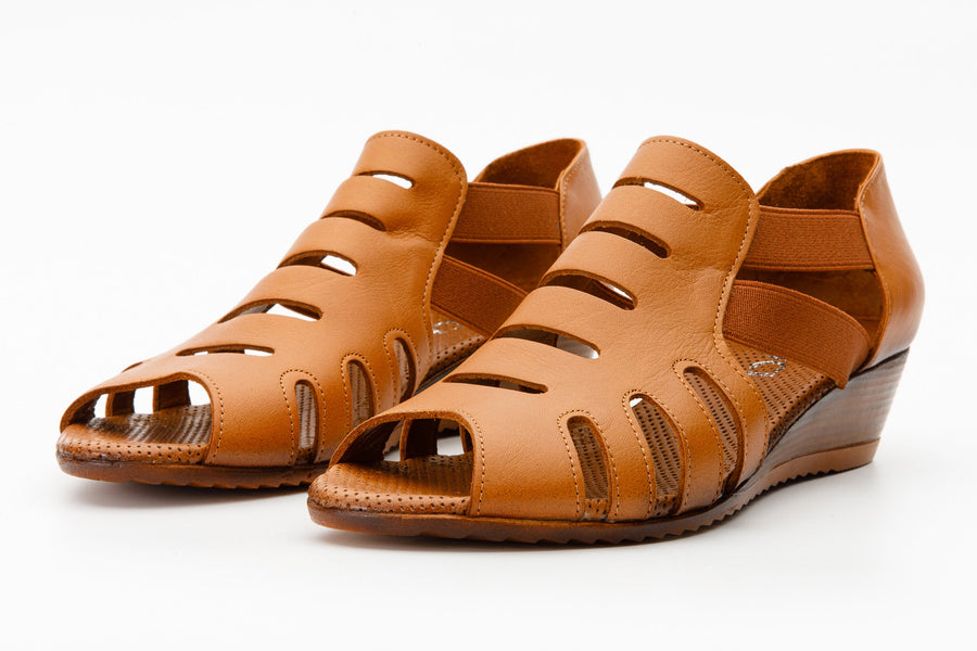 The Atina Tan Leather Sandal Final Sale! - Glamourous Grace