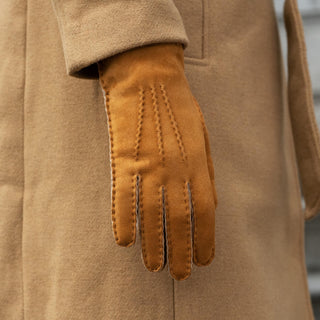 Beatrice  - Italian suede leather gloves with luxurious natural sheep fur lining - Glamourous Grace