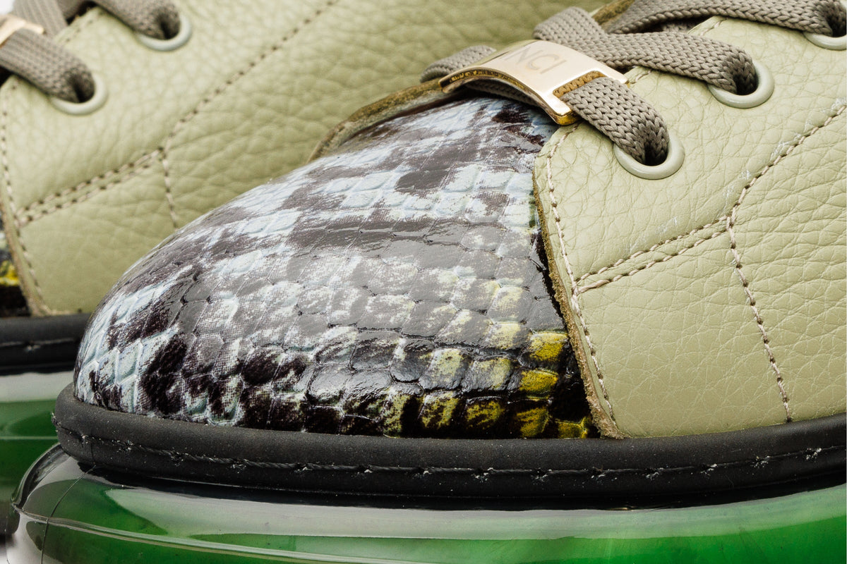 The Venezia Green Leather Women Sneaker