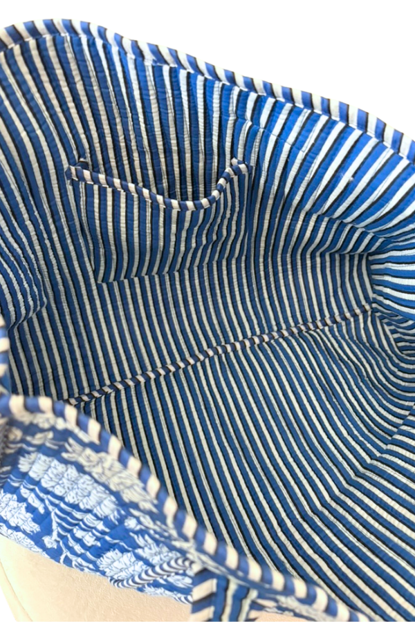 SC - Melody Blue and White Floral Tote Bag - Glamourous Grace