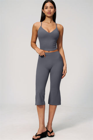 The Zura Capri Leggings
