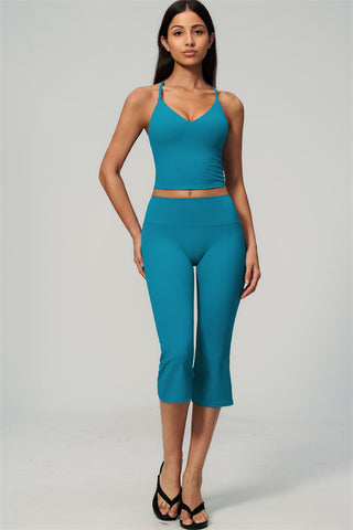 The Zura Capri Leggings