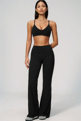 The Zura Sports Bra Flared Leggings 2-Piece Set